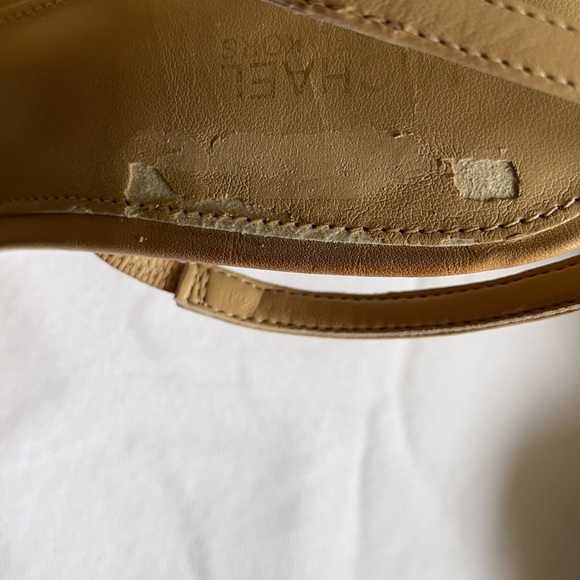 Michael Kors Eliza Pump Leather Butternut Sandals Size 9M - Picture 8 of 9